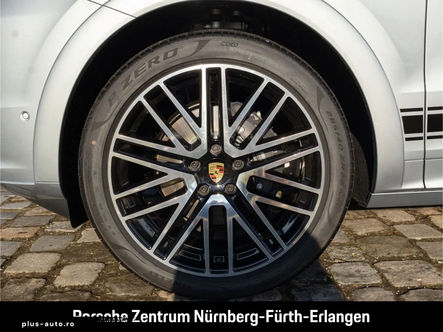 PORSCHE Cayenne AHK InnoDrive BOSE SurroundView Panorama