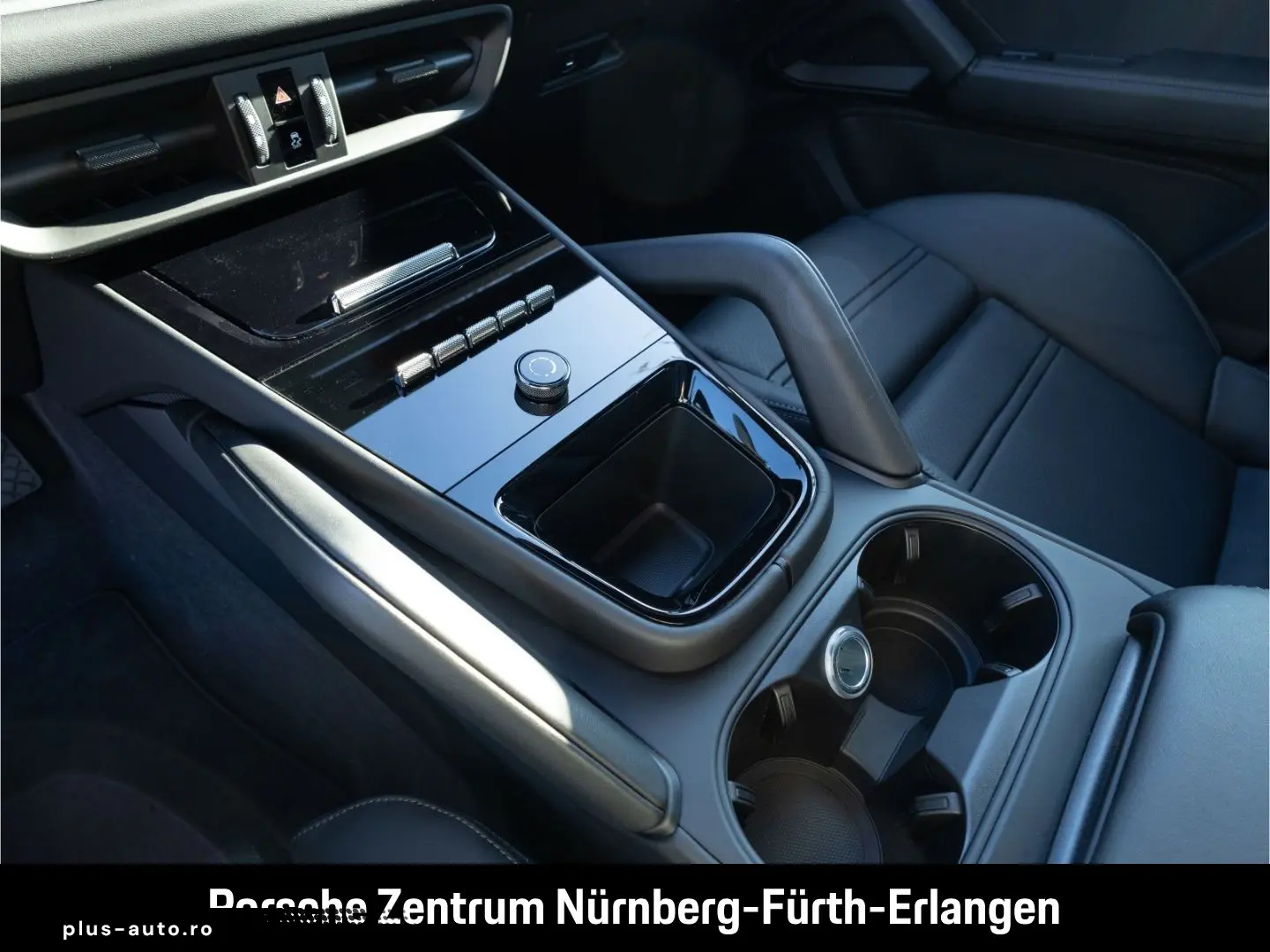 PORSCHE Cayenne AHK InnoDrive BOSE SurroundView Panorama