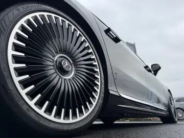 MERCEDES-BENZ EQS 53 AMG 4M