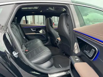 MERCEDES-BENZ EQS 53 AMG 4M