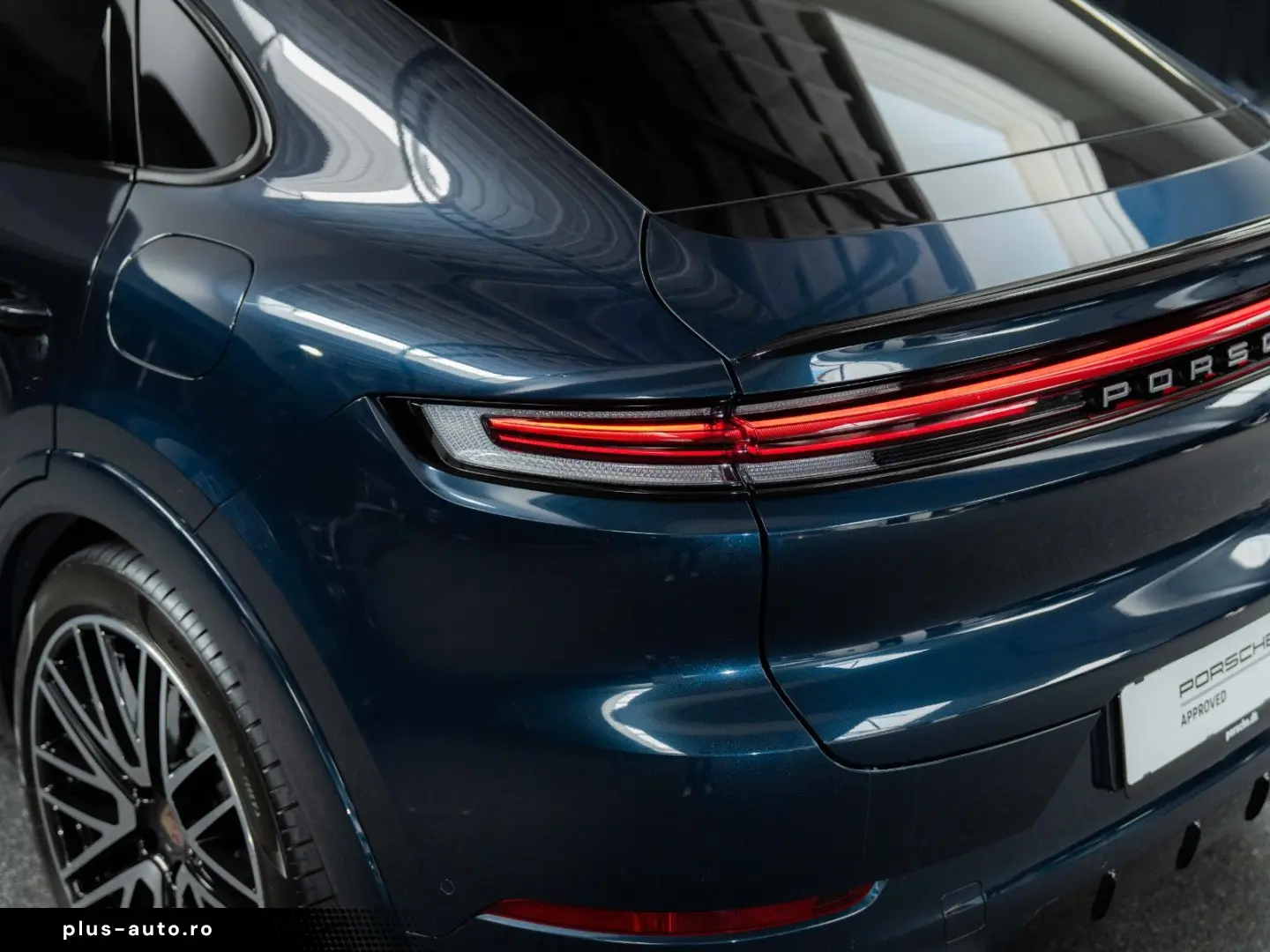 PORSCHE Cayenne E-Hybrid Coupé