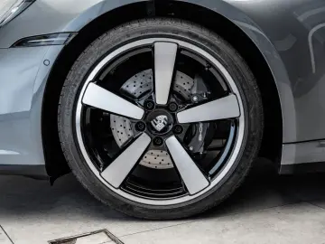 PORSCHE 911 Carrera Chrono PDLS  Bose