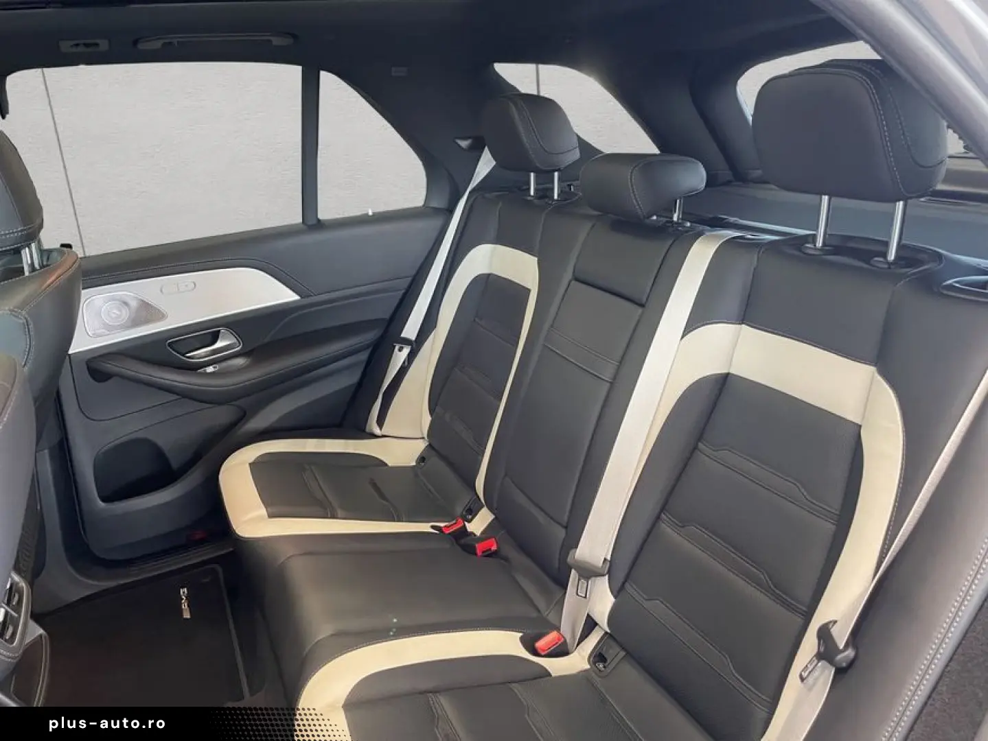 MERCEDES-BENZ GLE 63 S AMG 4M Night AHK Pano 360  Me&hellip;