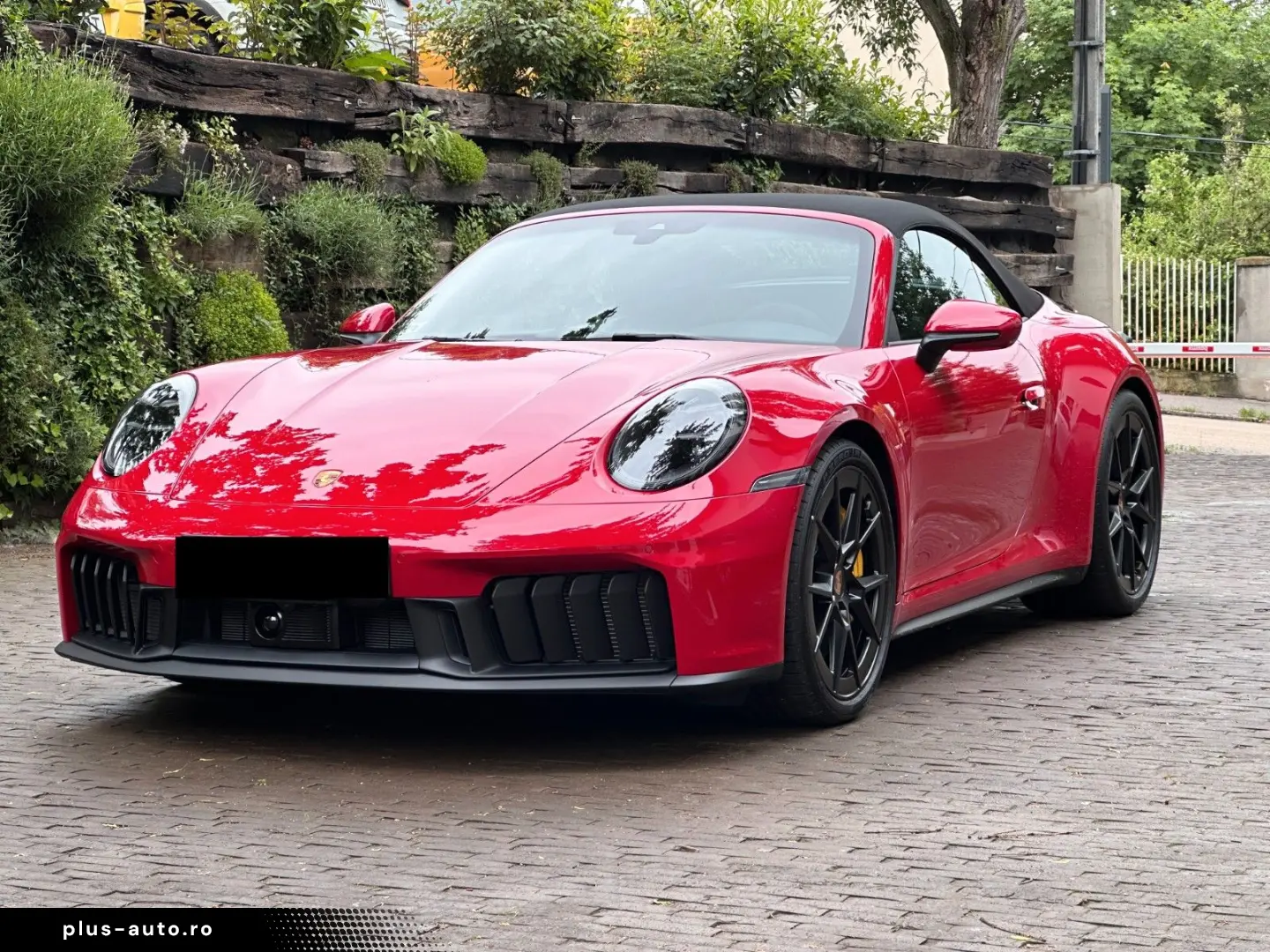 PORSCHE 911 4 GTS   KERAMIC   LIFT   KEYLESS