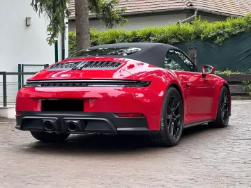 PORSCHE 911 4 GTS   KERAMIC   LIFT   KEYLESS