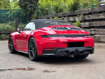 PORSCHE 911 4 GTS   KERAMIC   LIFT   KEYLESS