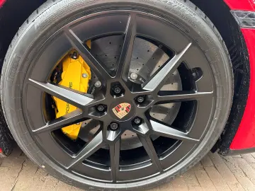 PORSCHE 911 4 GTS   KERAMIC   LIFT   KEYLESS