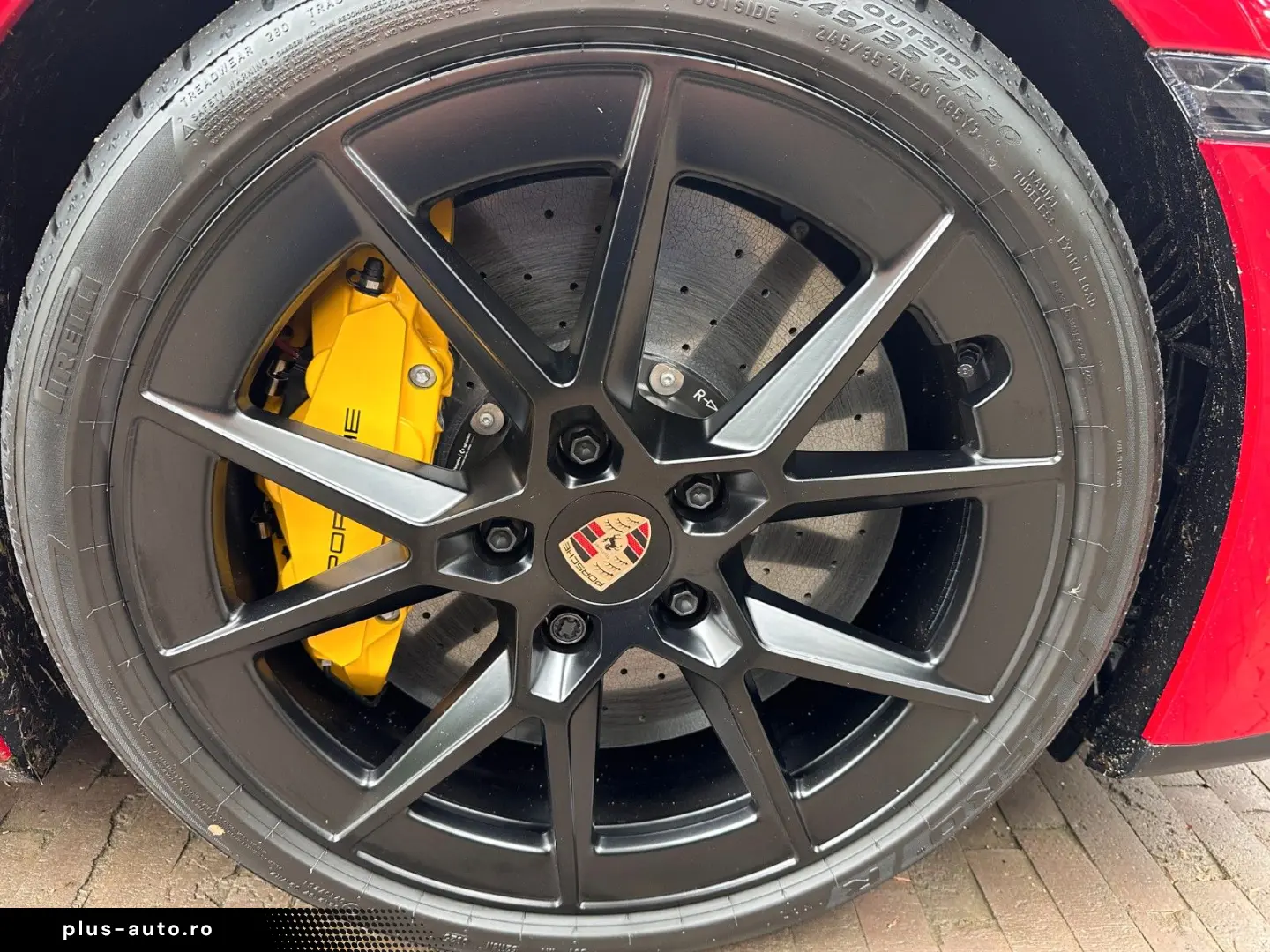 PORSCHE 911 4 GTS   KERAMIC   LIFT   KEYLESS
