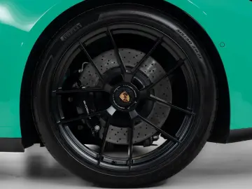 PORSCHE 911 Carrera 4 GTS Cabrio  PTS