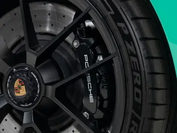 PORSCHE 911 Carrera 4 GTS Cabrio  PTS