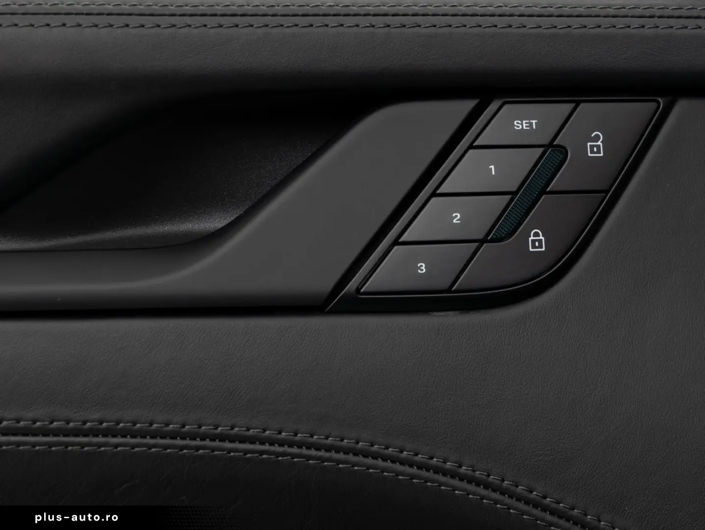 PORSCHE 911 Carrera 4 GTS Cabrio  PTS