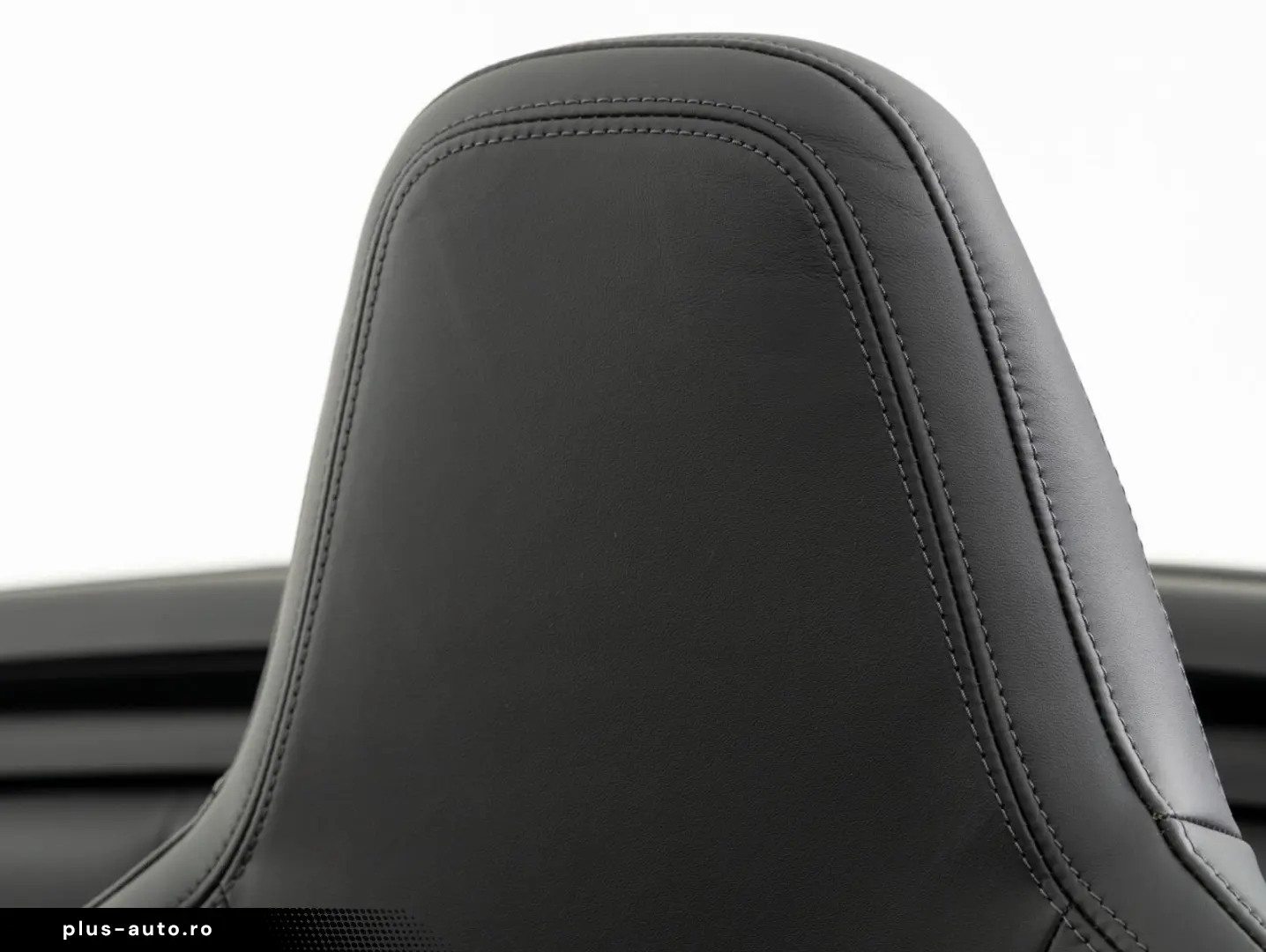PORSCHE 911 Carrera 4 GTS Cabrio  PTS