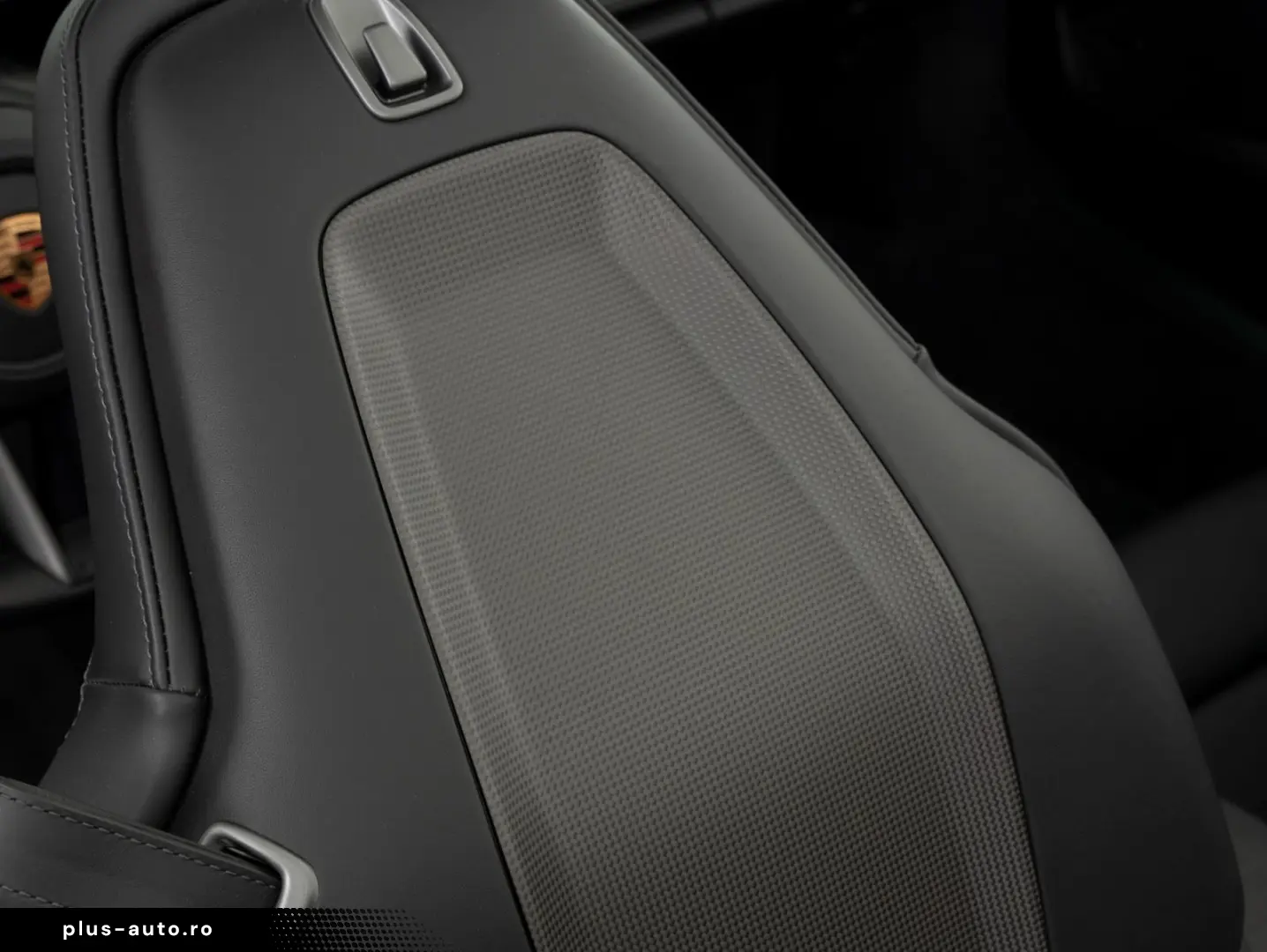 PORSCHE 911 Carrera 4 GTS Cabrio  PTS