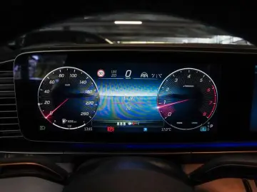 MERCEDES-BENZ GLE 450 AMG-DISTRONIC-AHK-PANO-HUD-UVP&hellip;