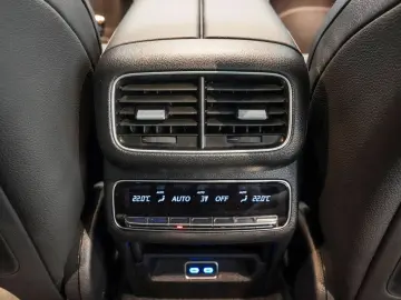 MERCEDES-BENZ GLE 450 AMG-DISTRONIC-AHK-PANO-HUD-UVP&hellip;
