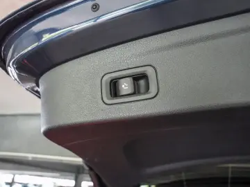 MERCEDES-BENZ GLE 450 AMG-DISTRONIC-AHK-PANO-HUD-UVP&hellip;