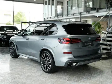 BMW X5 xDrive30d M SPORT PRO Massage CARBO Belüft.