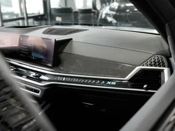BMW X5 xDrive30d M SPORT PRO Massage CARBO Belüft.