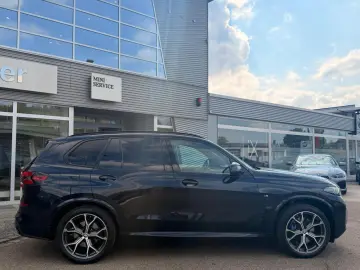BMW X5 x30d M Sport Pro ACC Pano.Sitzbel.H K AHK21