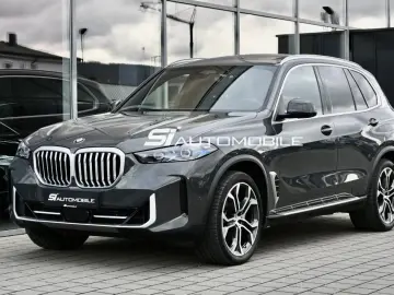 BMW X5 xDr30d  UVP 125.440€ MASSAGE LUFT STHZG TRITT