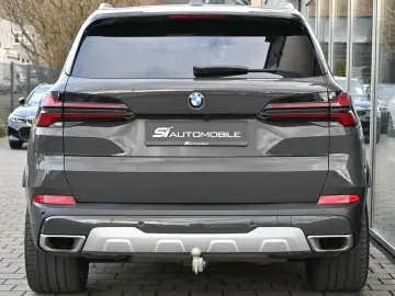 BMW X5 xDr30d  UVP 125.440€ MASSAGE LUFT STHZG TRITT