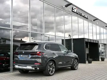 BMW X5 xDr30d  UVP 125.440€ MASSAGE LUFT STHZG TRITT