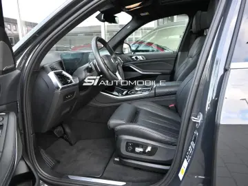 BMW X5 xDr30d  UVP 125.440€ MASSAGE LUFT STHZG TRITT
