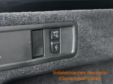 BMW X5 xDr30d  UVP 125.440€ MASSAGE LUFT STHZG TRITT