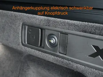 BMW X5 xDr30d  UVP 125.440€ MASSAGE LUFT STHZG TRITT