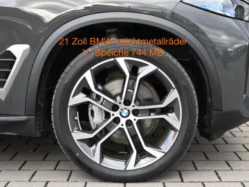 BMW X5 xDr30d  UVP 125.440€ MASSAGE LUFT STHZG TRITT