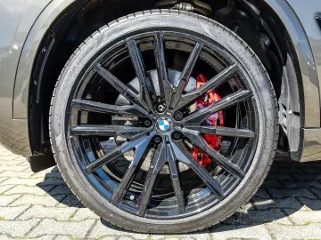 BMW X5 xDrive40d M Sport AHK Standheiz. Pano DA Prof