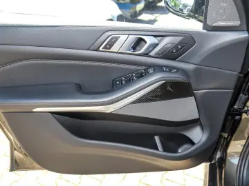 BMW X5 xDrive40d M Sport AHK Standheiz. Pano DA Prof