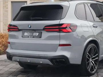 BMW X5 M M60i  4.4L V8  Utilitaire  Lichte Vracht  N