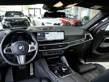 BMW X6 xDrive30d M SPORT PRO B&W Massage Belüftung