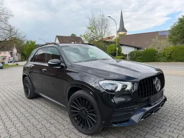 MERCEDES-BENZ GLE 400 d 4M AMG Pano Airm Memo Burm Memo