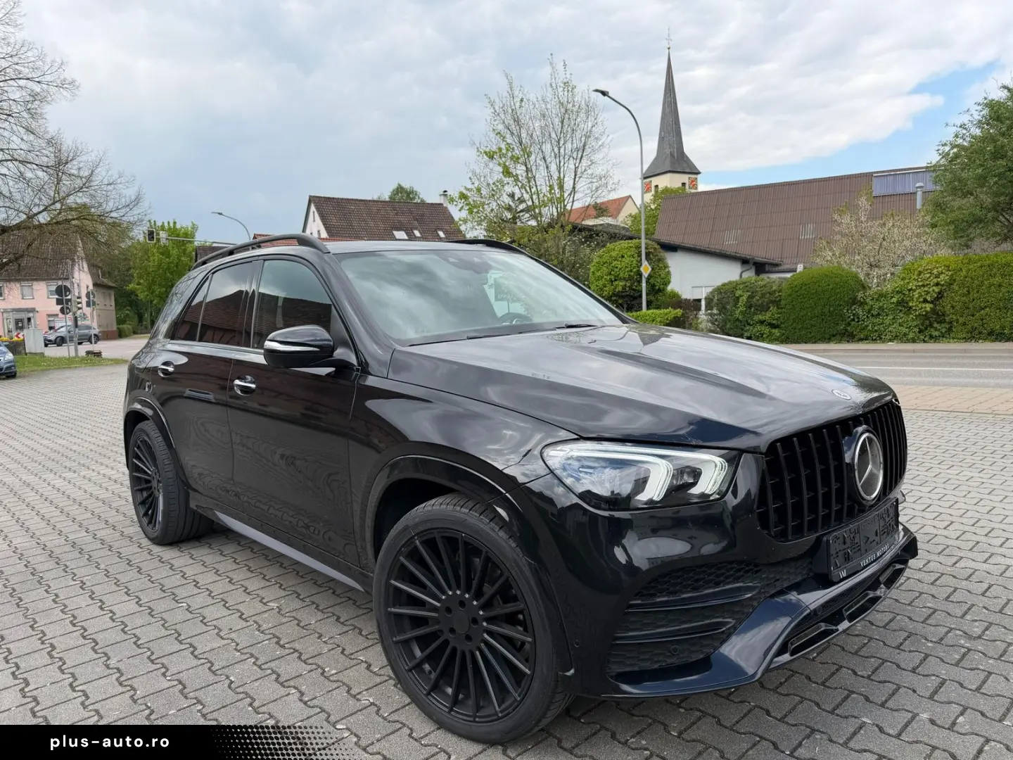 MERCEDES-BENZ GLE 400 d 4M AMG Pano Airm Memo Burm Memo