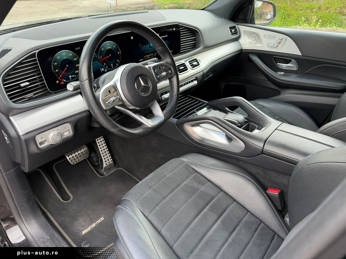 MERCEDES-BENZ GLE 400 d 4M AMG Pano Airm Memo Burm Memo