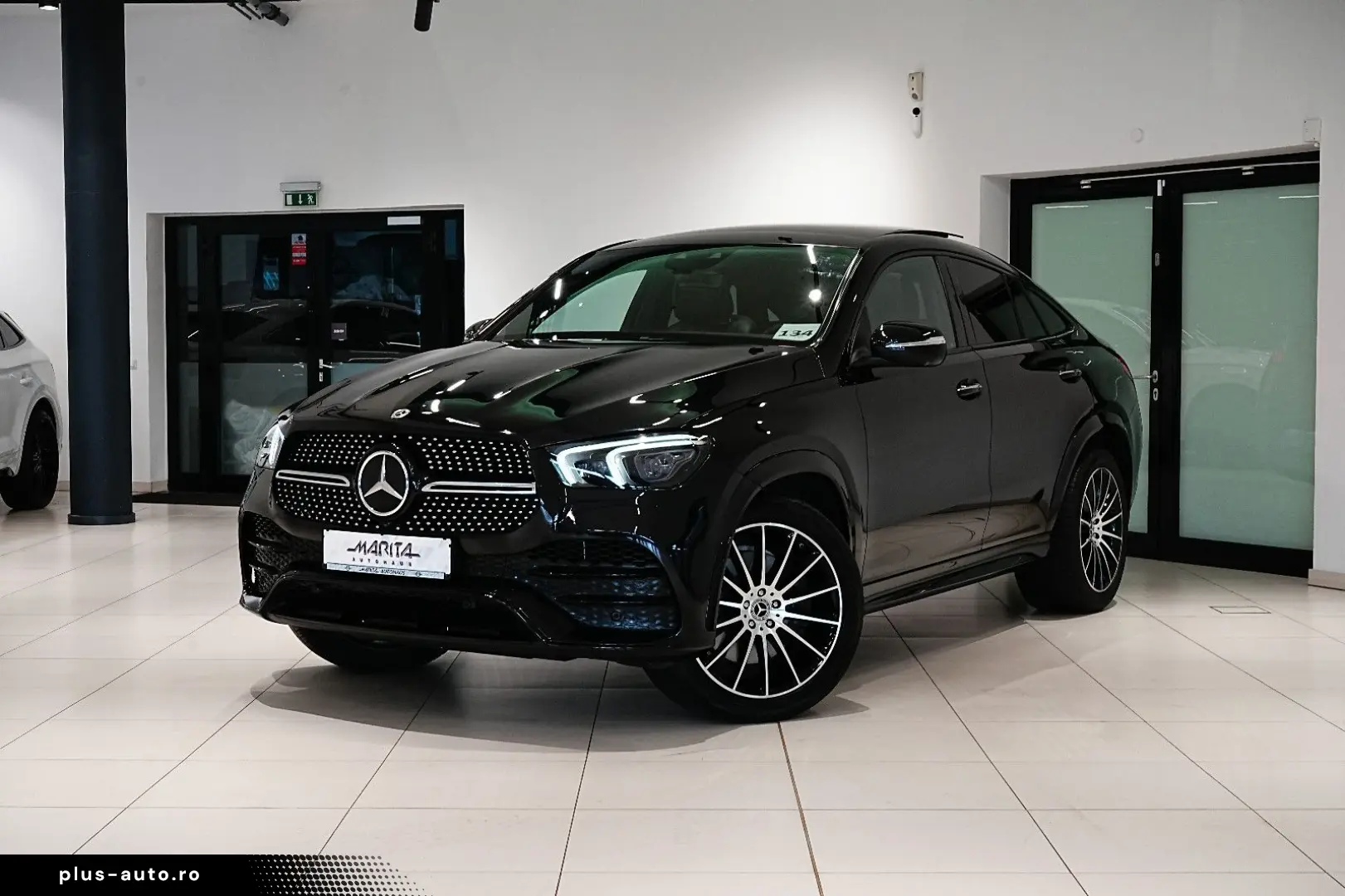 MERCEDES-BENZ GLE 400d COUPE AMG DIST NIGHT 360  BURMS PANO