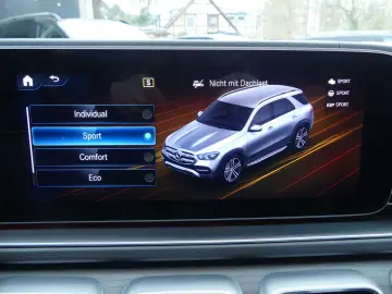 MERCEDES-BENZ GLE 400 d 4Matic AMG Line PANO HEAD AHK BURM 2