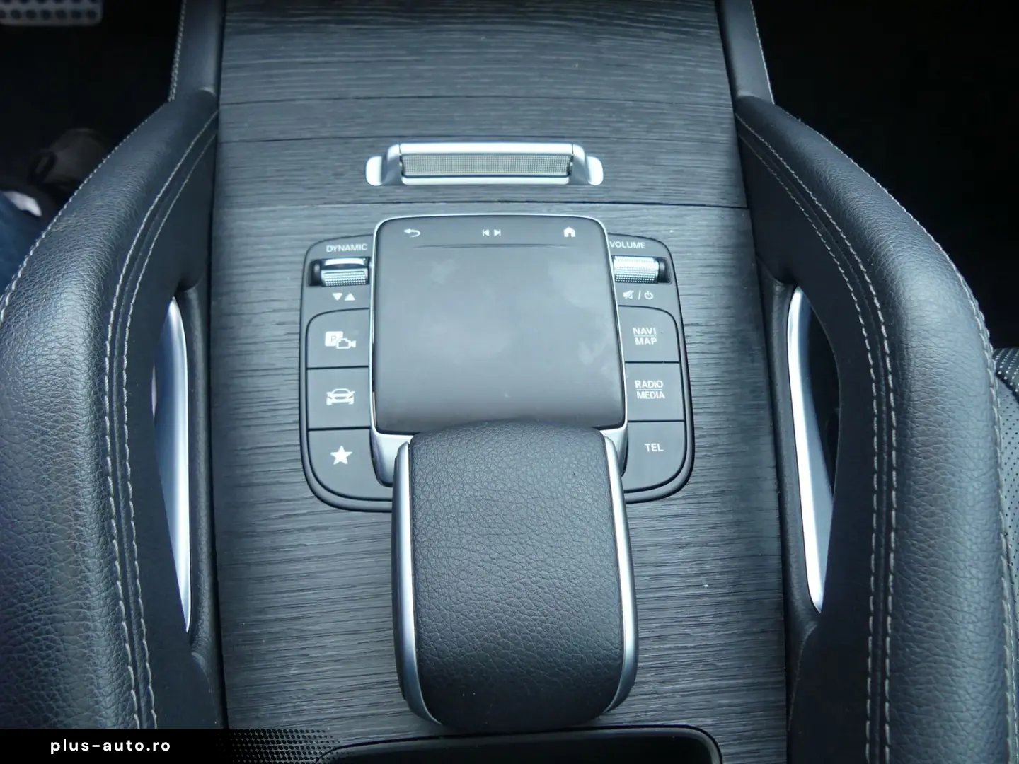 MERCEDES-BENZ GLE 400 d 4Matic AMG Line PANO HEAD AHK BURM 2