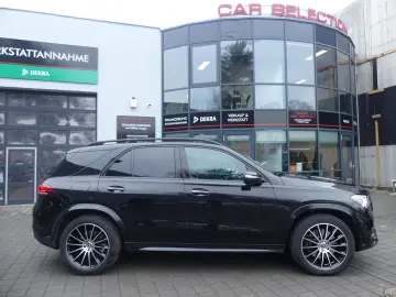 MERCEDES-BENZ GLE 400 d 4Matic AMG Line PANO HEAD AHK BURM 2