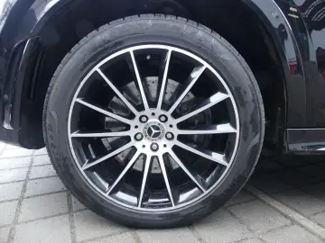 MERCEDES-BENZ GLE 400 d 4Matic AMG Line PANO HEAD AHK BURM 2