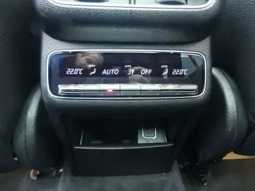 MERCEDES-BENZ GLE 400 d 4Matic AMG Line PANO HEAD AHK BURM 2
