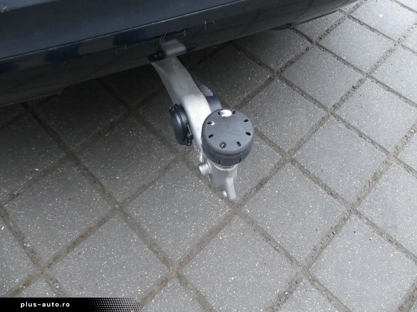 MERCEDES-BENZ GLE 400 d 4Matic AMG Line PANO HEAD AHK BURM 2