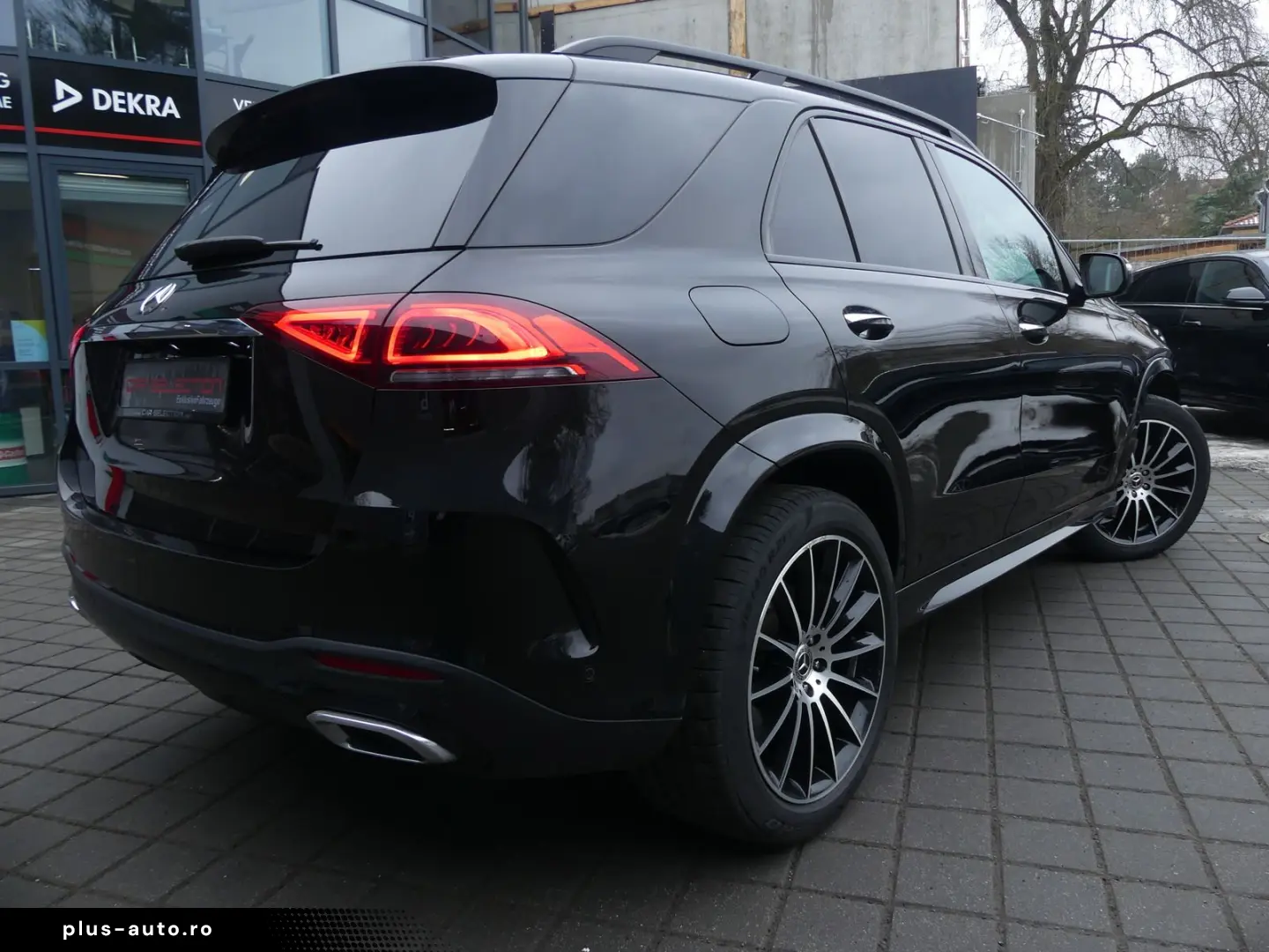 MERCEDES-BENZ GLE 400 d 4Matic AMG Line PANO HEAD AHK BURM 2