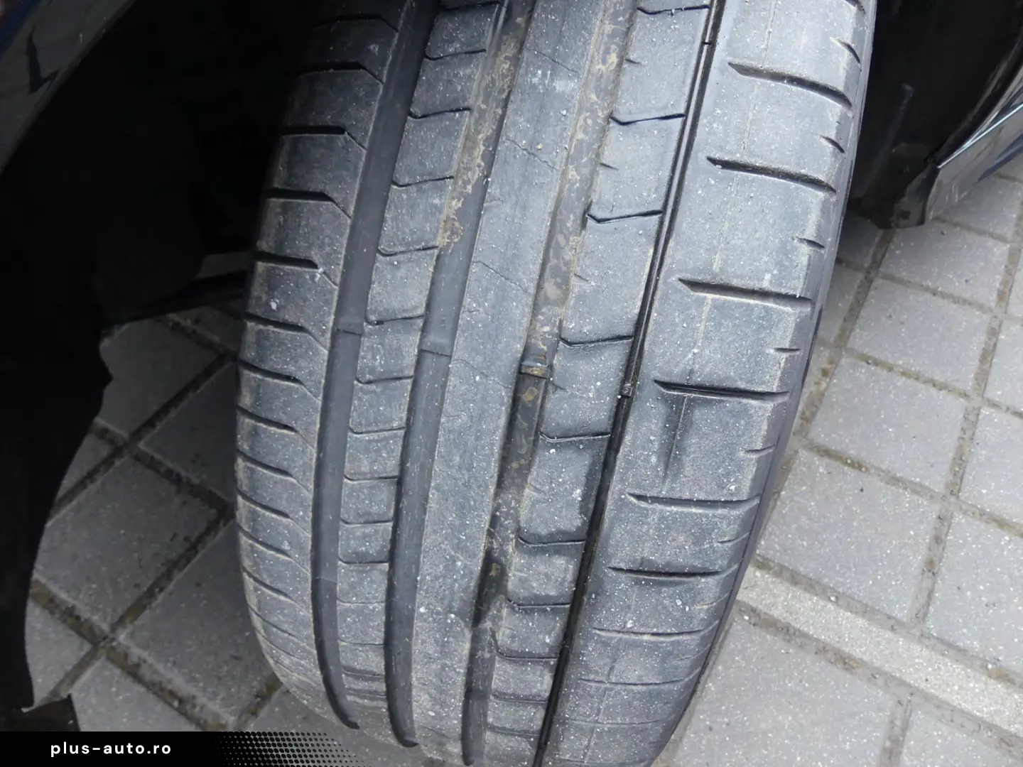 MERCEDES-BENZ GLE 400 d 4Matic AMG Line PANO HEAD AHK BURM 2