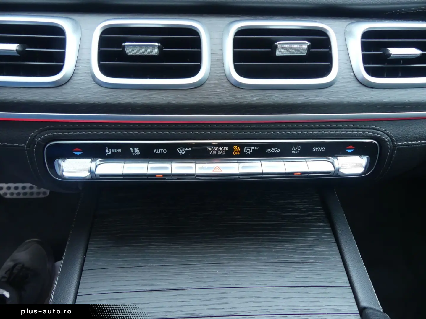 MERCEDES-BENZ GLE 400 d 4Matic AMG Line PANO HEAD AHK BURM 2