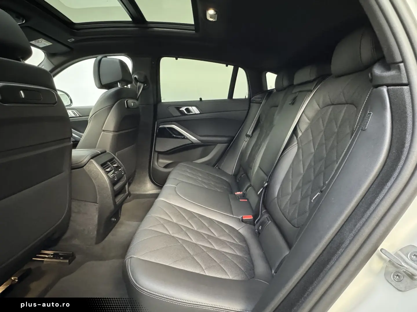 BMW X6 xDrive30d M Sport Pro AHK Pano Sitzlüft. ACC