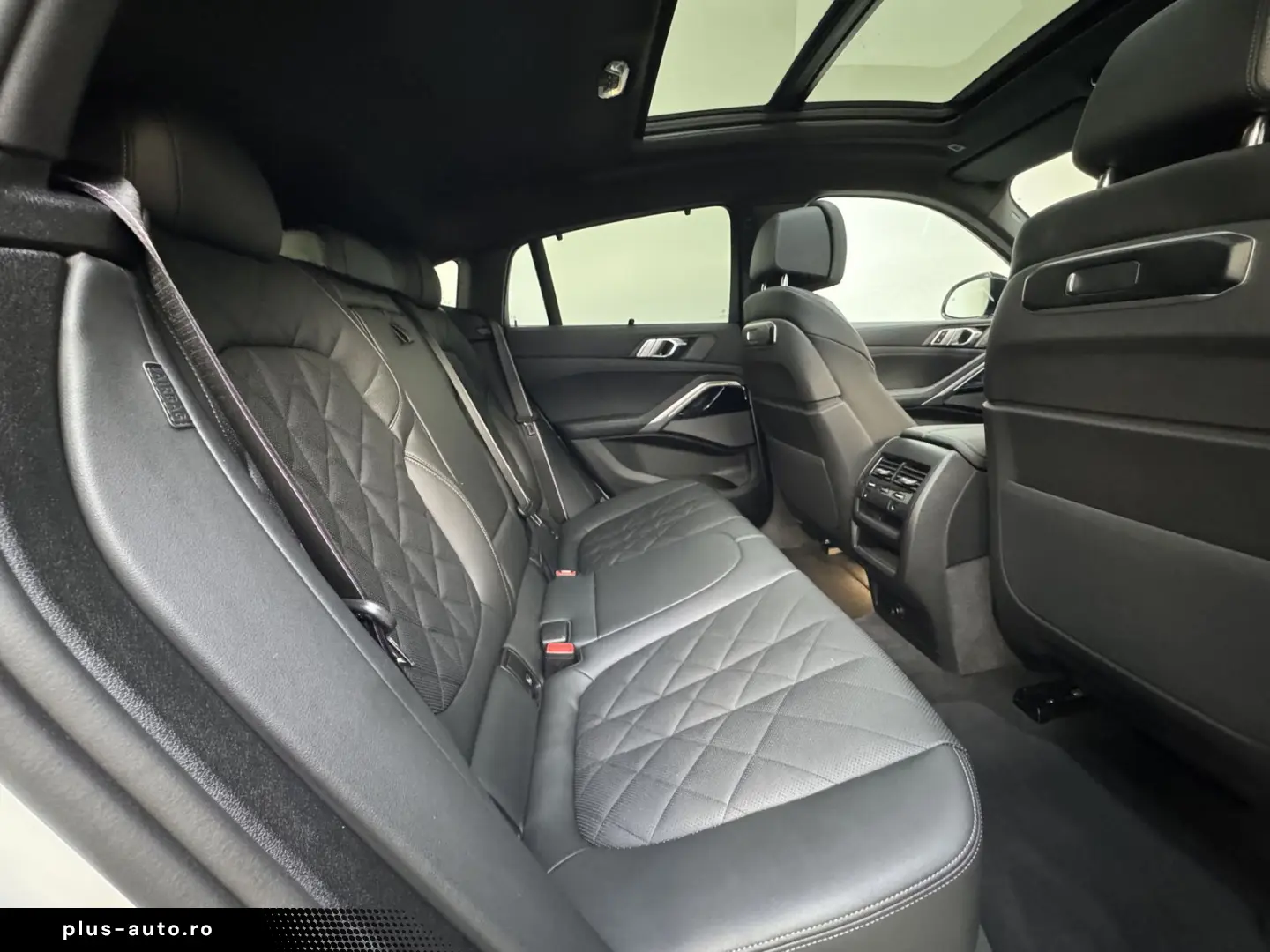 BMW X6 xDrive30d M Sport Pro AHK Pano Sitzlüft. ACC
