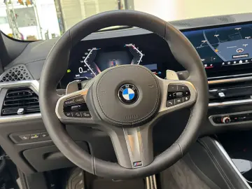 BMW X6 xDr30d M Sport Pro ACC 360 Pano H&K 22Zoll